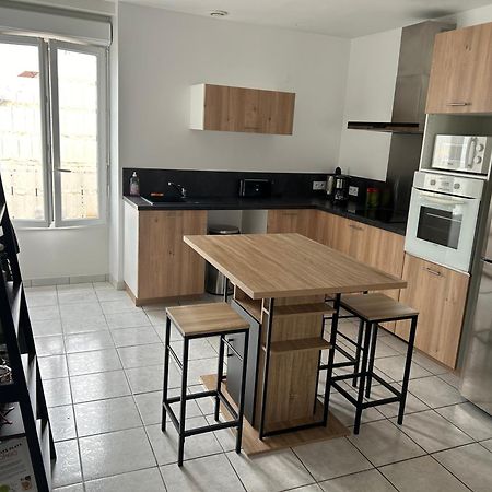 Maison De Ville 2 Chambres Dange-Saint-Romain المظهر الخارجي الصورة
