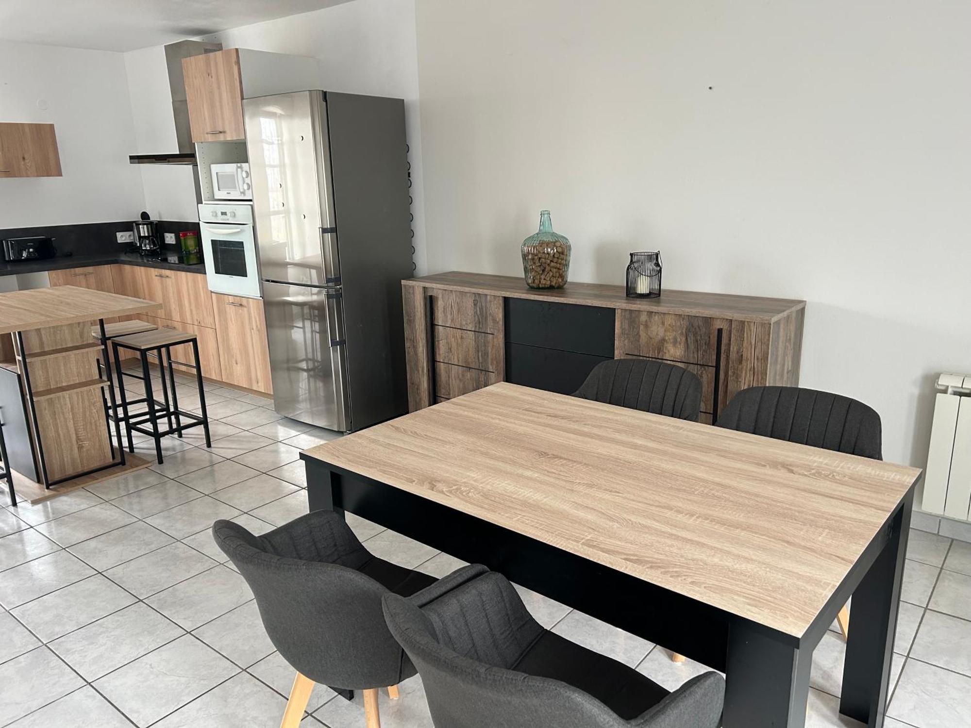 Maison De Ville 2 Chambres Dange-Saint-Romain المظهر الخارجي الصورة