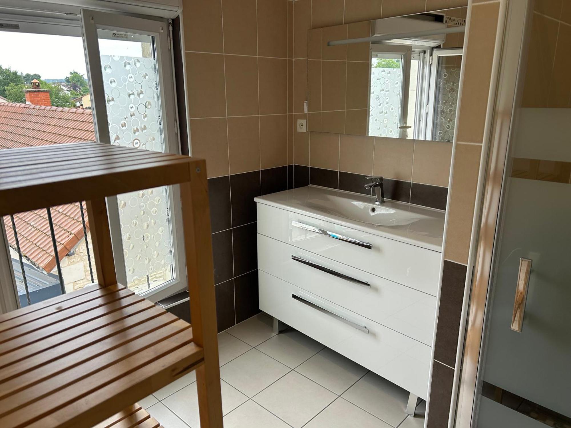 Maison De Ville 2 Chambres Dange-Saint-Romain المظهر الخارجي الصورة